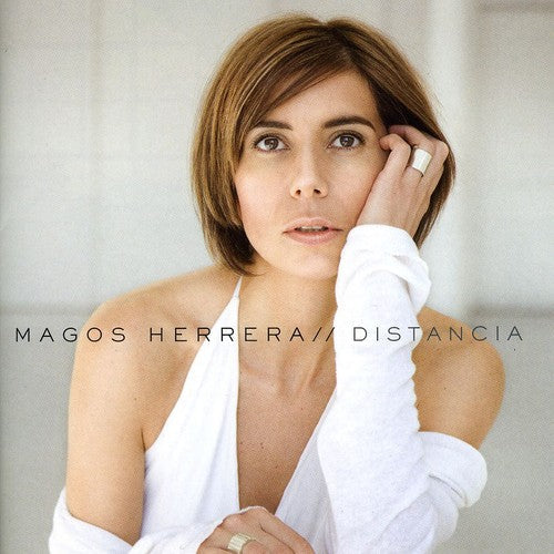 Magos Herrera - Distancia [CD]
