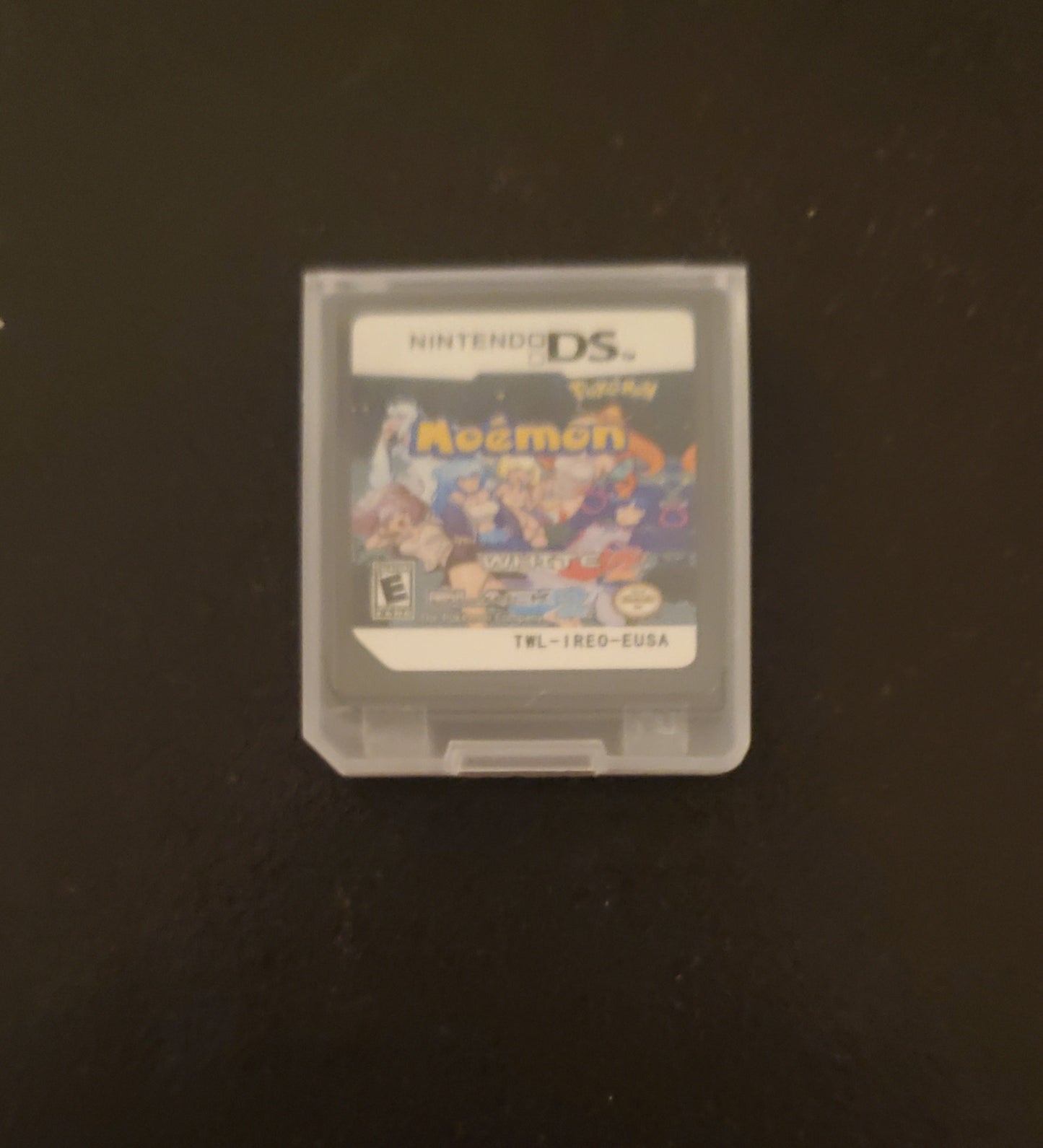 Pokemon Moemon Black and White 2 NDS Video Game Nintendo DS with Box
