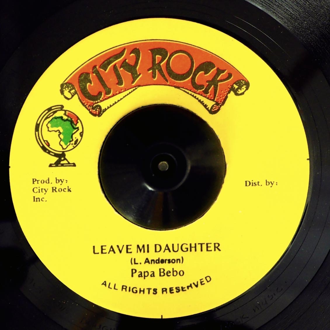 Papa Bebo - Leave Mi Daughter  /  Version (rhythm: "Pass The Kouchie") (orig. press) [New Vinyl Record 7" Single]