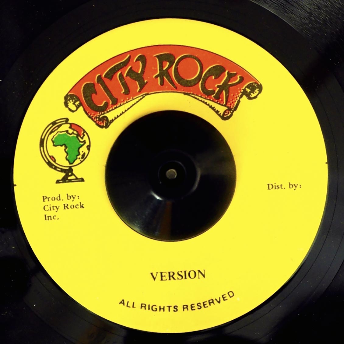Papa Bebo - Leave Mi Daughter  /  Version (rhythm: "Pass The Kouchie") (orig. press) [New Vinyl 7"]