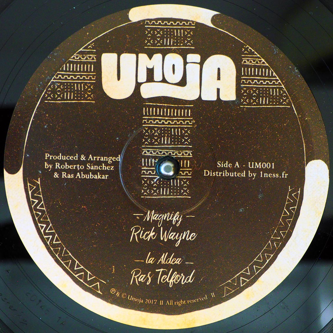 Rick Wayne - Magnify; Ras Telford - La Aldea  /  The Nortones - Free; Umoja Players - Version [New]