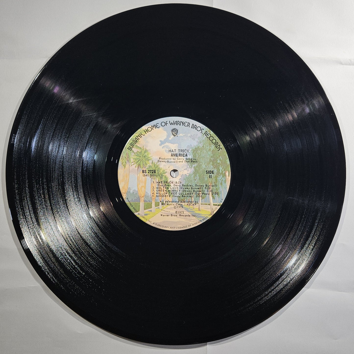 America - Hat Trick [1973 Terre Haute Pressing] [Used Vinyl Record LP]