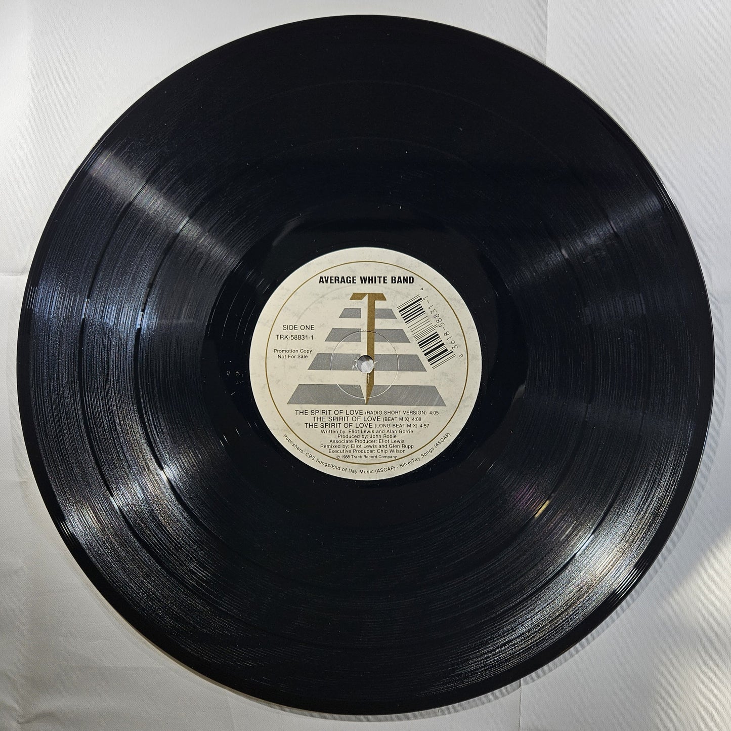 Average White Band Featuring Chaka Khan and Ronnie Laws - The Spirit of Love [1988 Promo] [Used Vinyl Record Single]