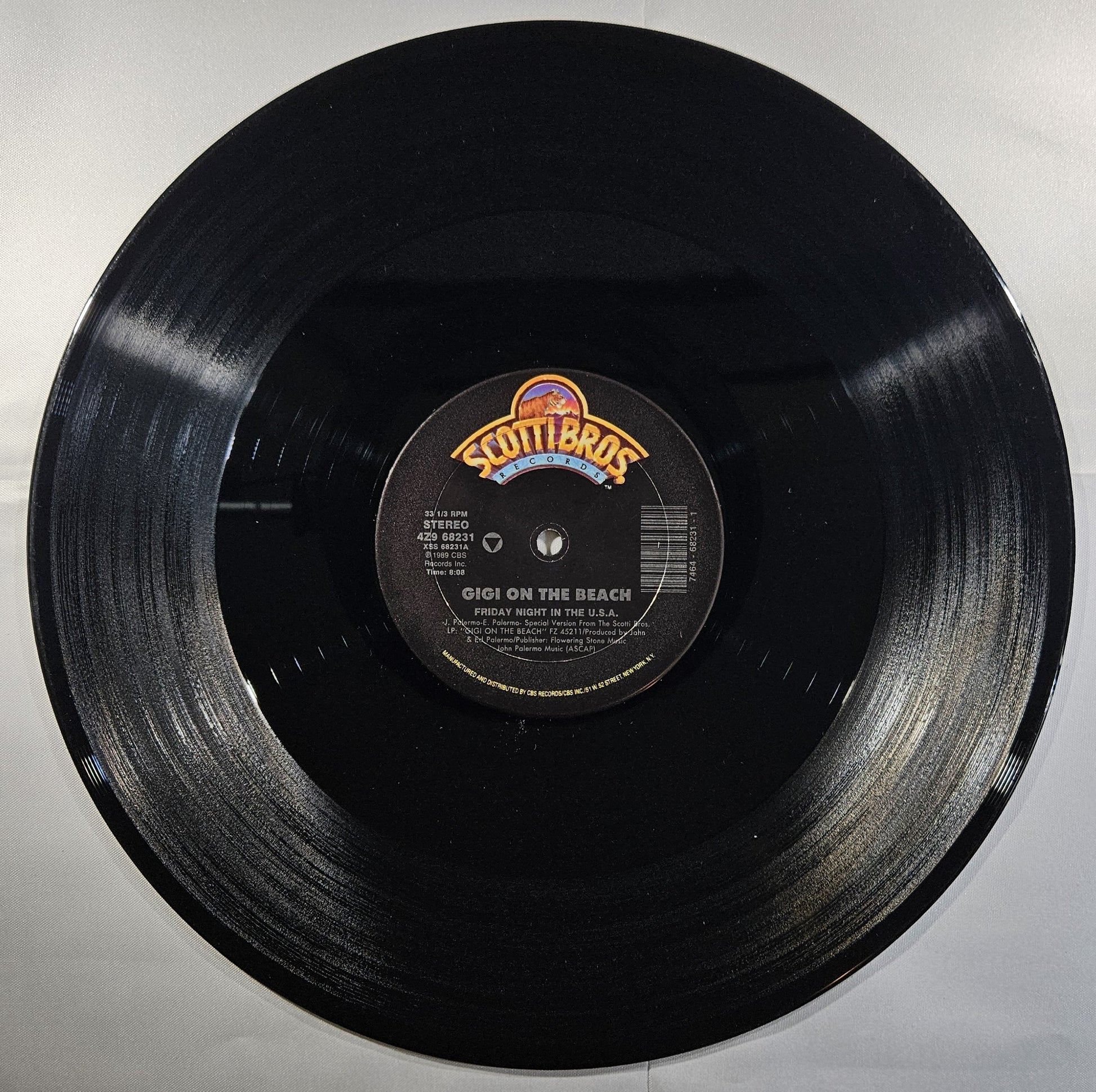 Gigi on the Beach - Friday Night in the U.S.A. [1989 Promo] [Used Vinyl Record 12" Single]