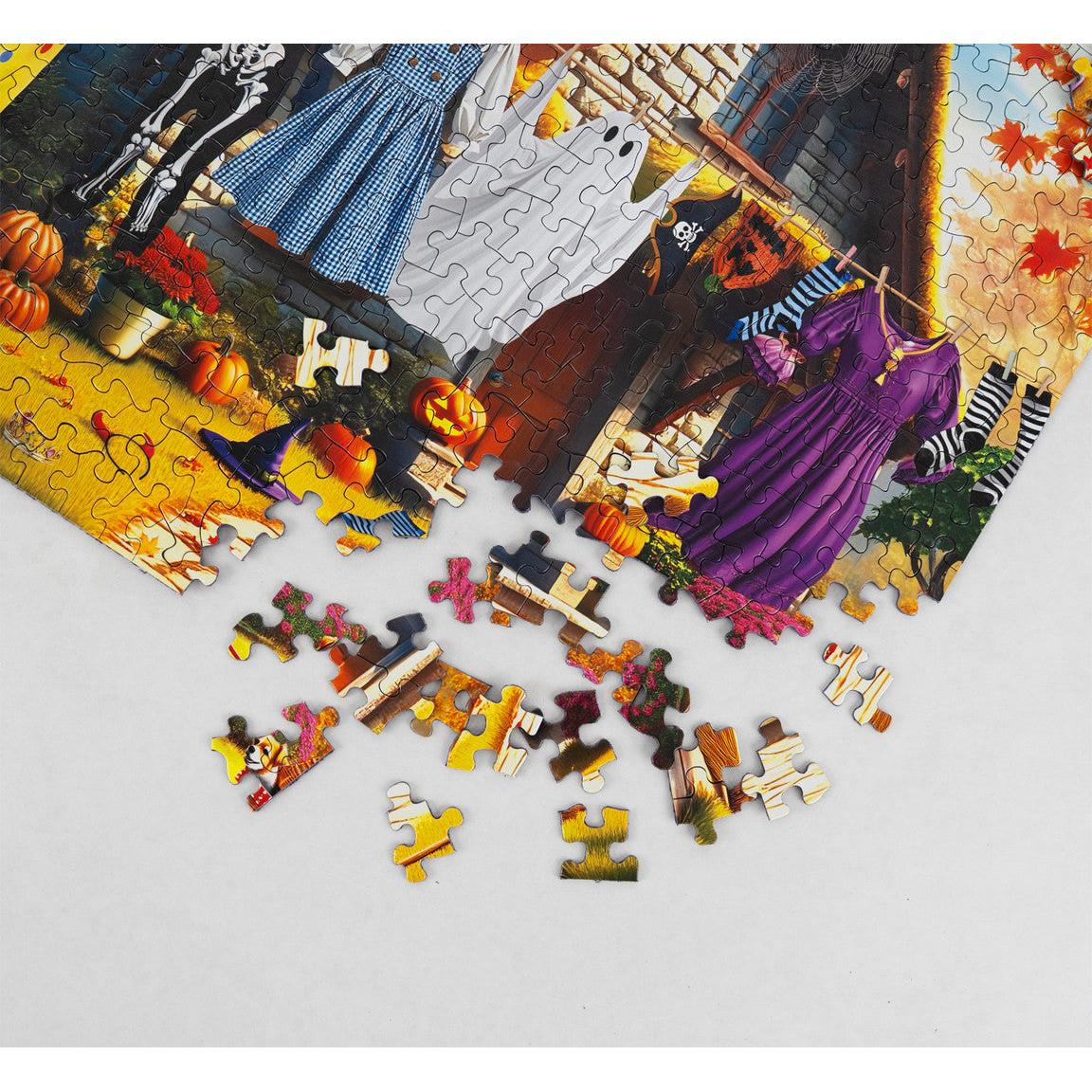 Halloween Laundry Day 500 Piece Jigsaw Puzzle Springbok