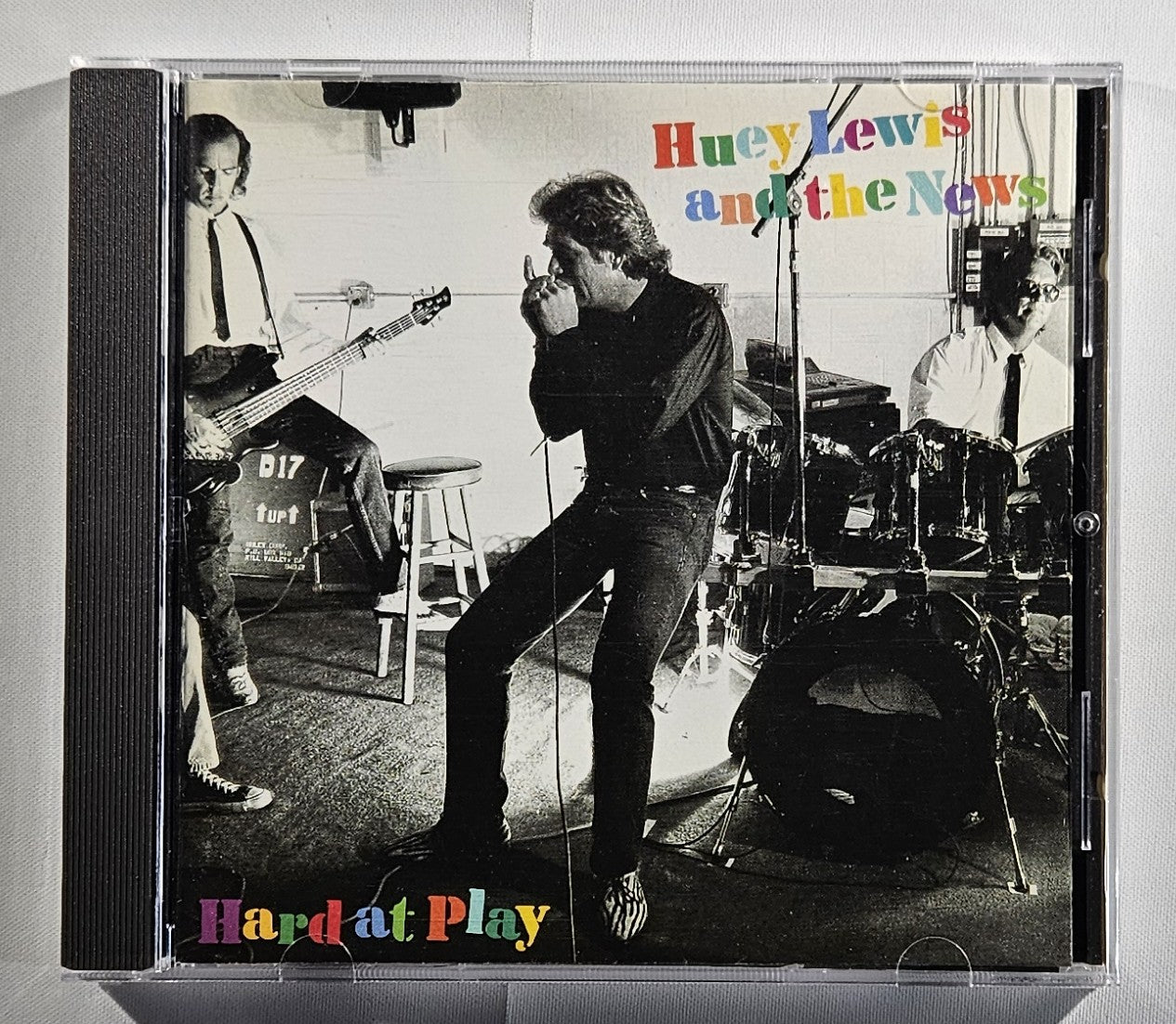 Huey Lewis and The News - Hard at Play [1991 Used CD]