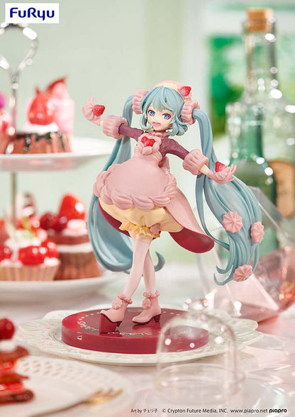 Sweetsweets Series Figure Hatsune Miku Strawberry Chocolate Short