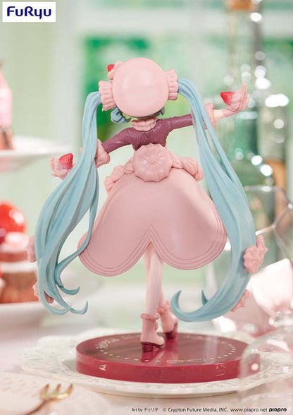 Sweetsweets Series Figure Hatsune Miku Strawberry Chocolate Short