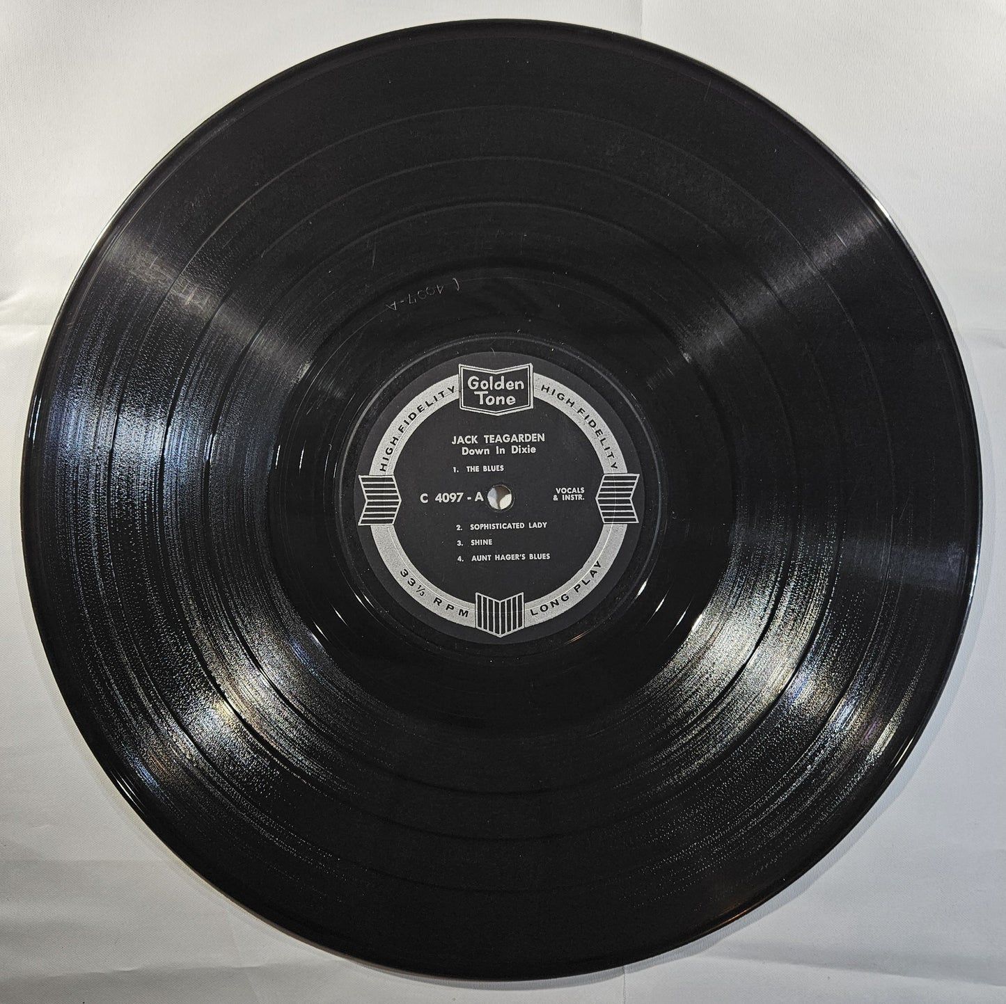 Jack Teagarden - Swinging Down in Dixie [Used Vinyl Record LP]