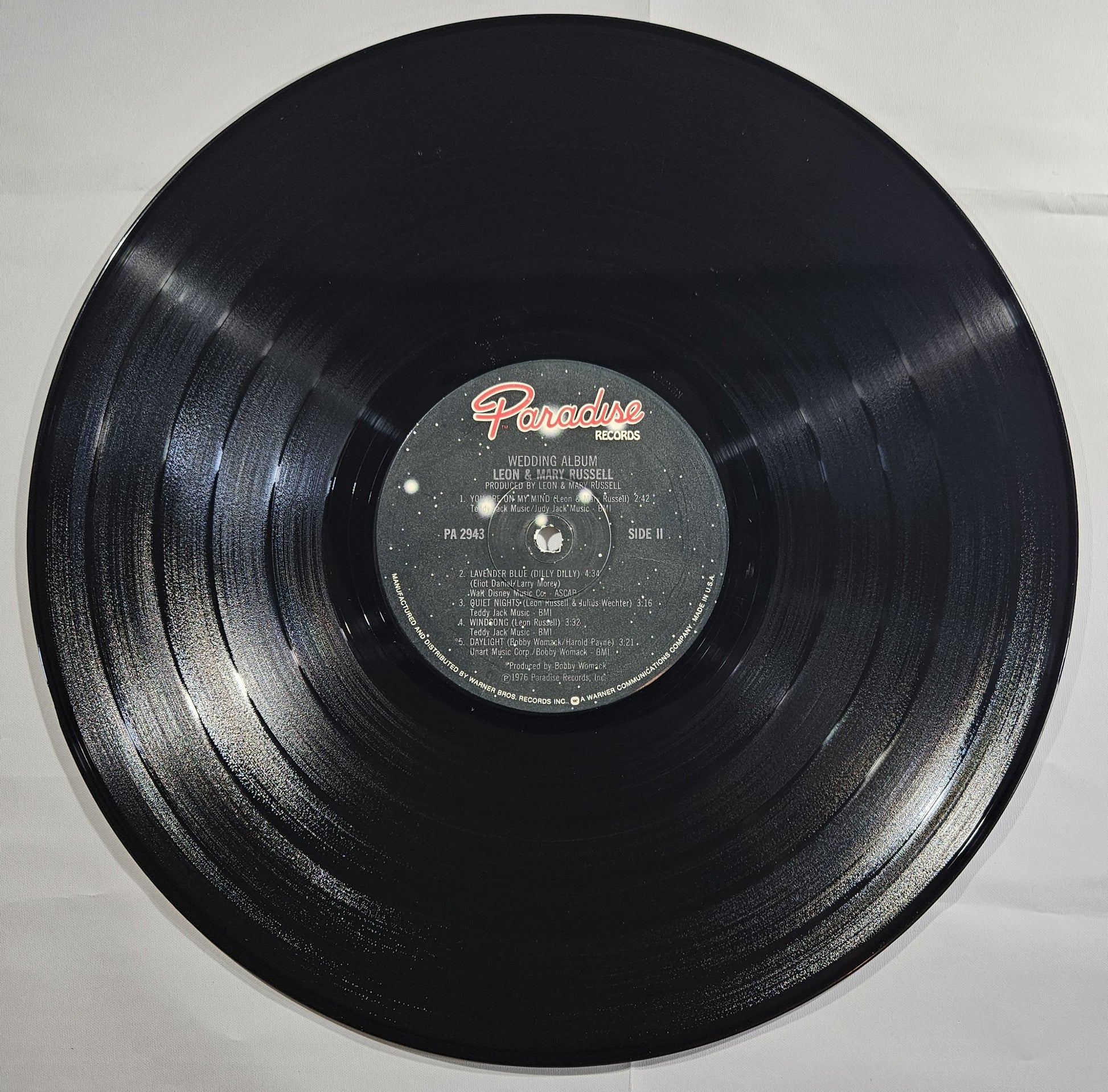 Leon & Mary Russell - Wedding Album [1976 Winchester Pressing] [Used Vinyl Record LP]