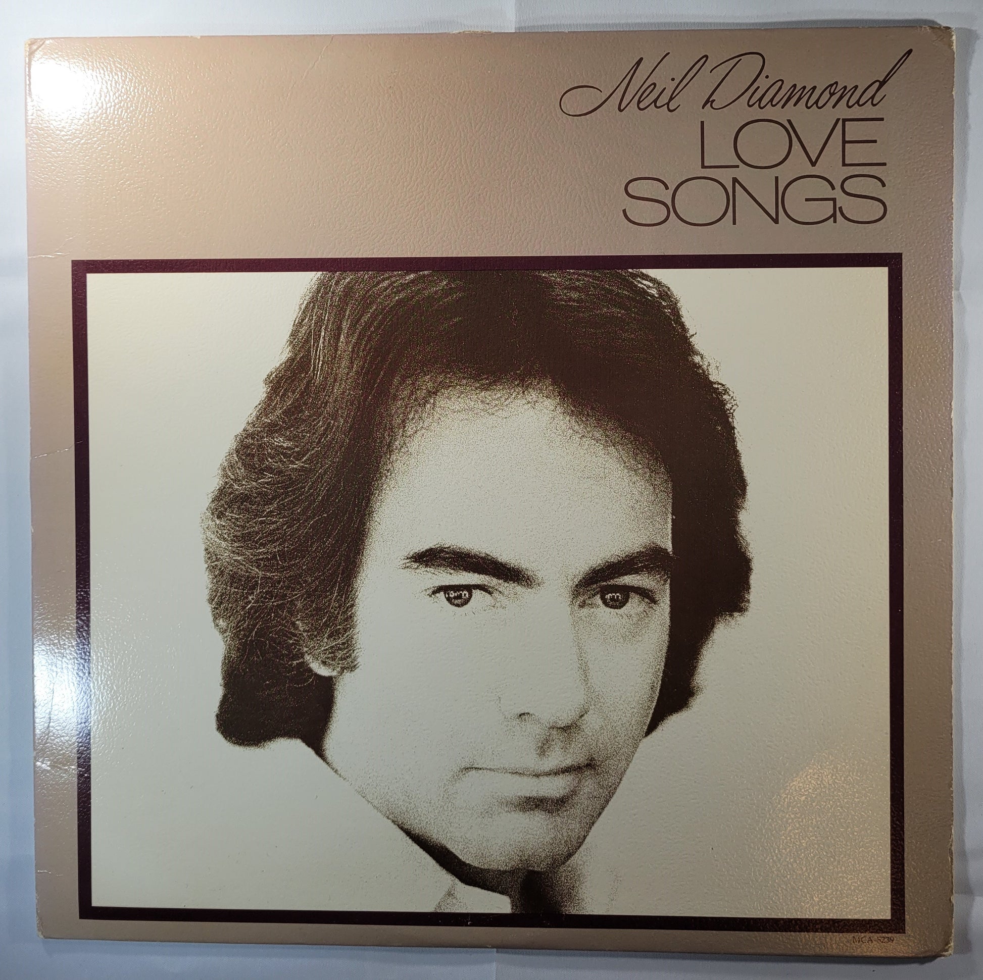 Neil Diamond - Love Songs [1981 Club Edition Compilation] [Used Vinyl Record LP]