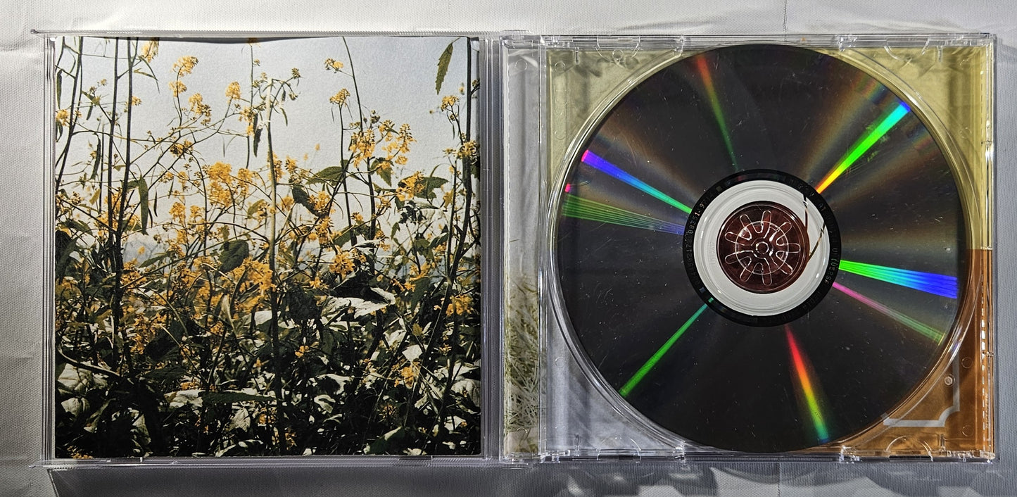 Nelly Furtado - Whoa, Nelly! [2000 Used CD]