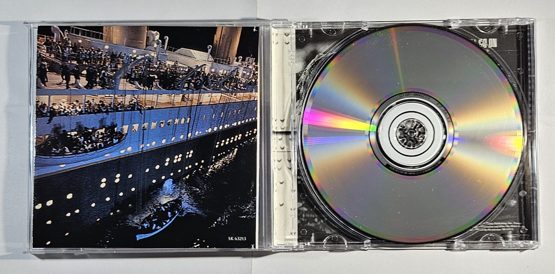 Soundtrack - Titanic (Music From the Motion Picture) [1997 Used CD] [E]