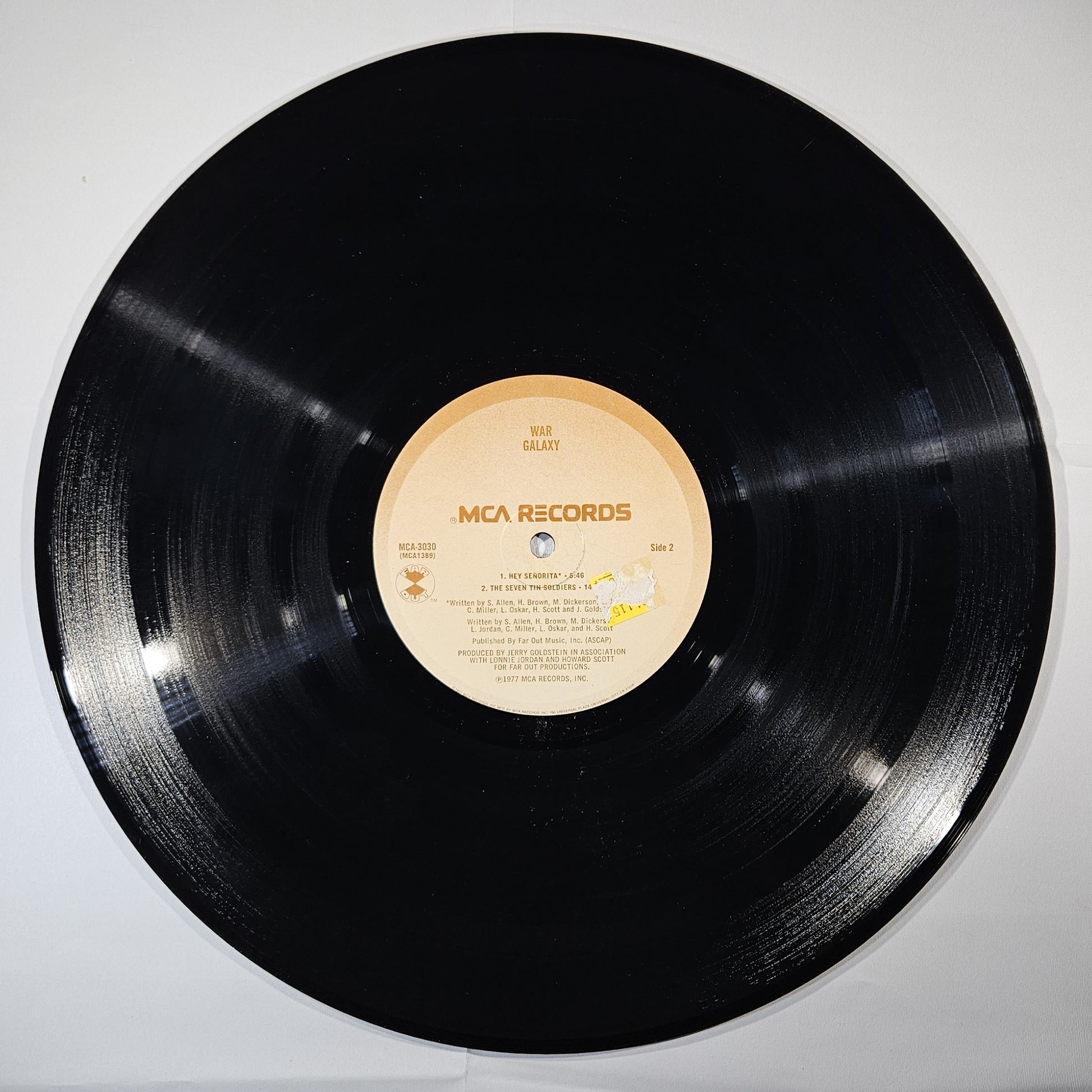 War - Galaxy [1977 Gloversville Pressing] [Used Vinyl Record LP]