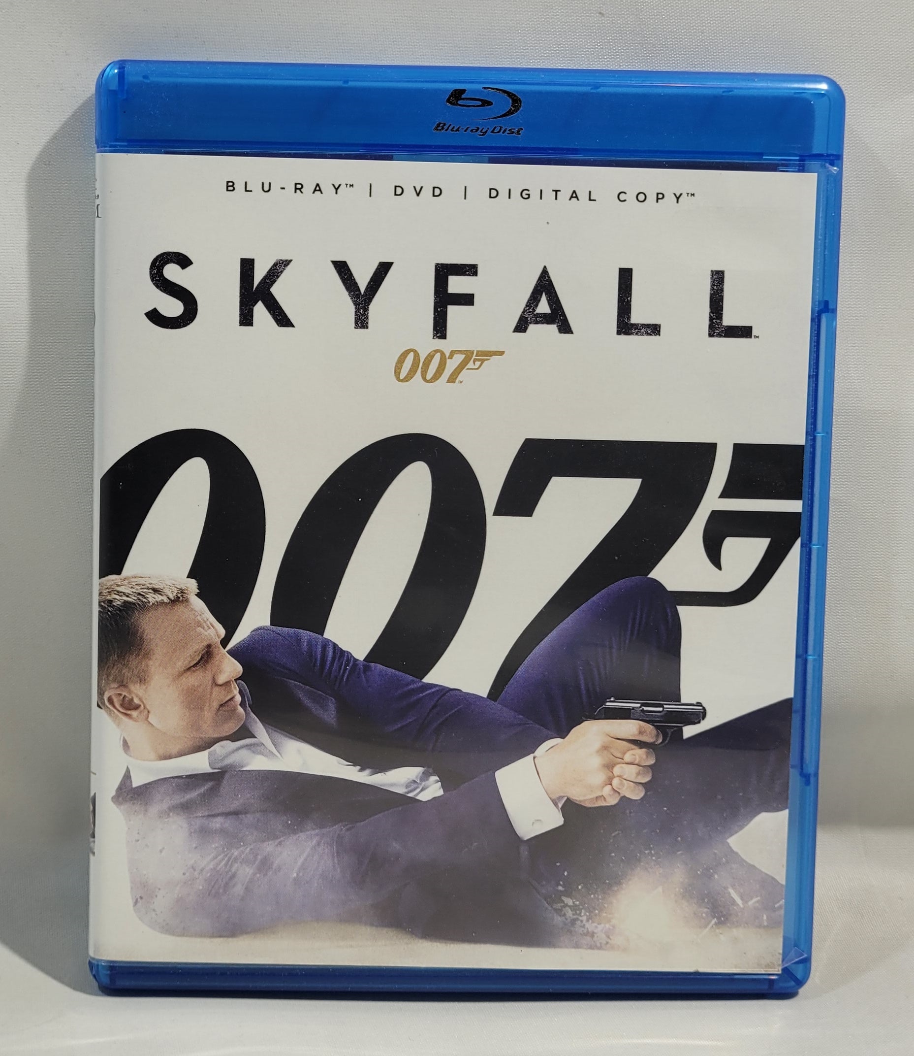 Blu-Ray - Skyfall (2013, 2-Disc Set, Includes Digital Copy UltraViolet)