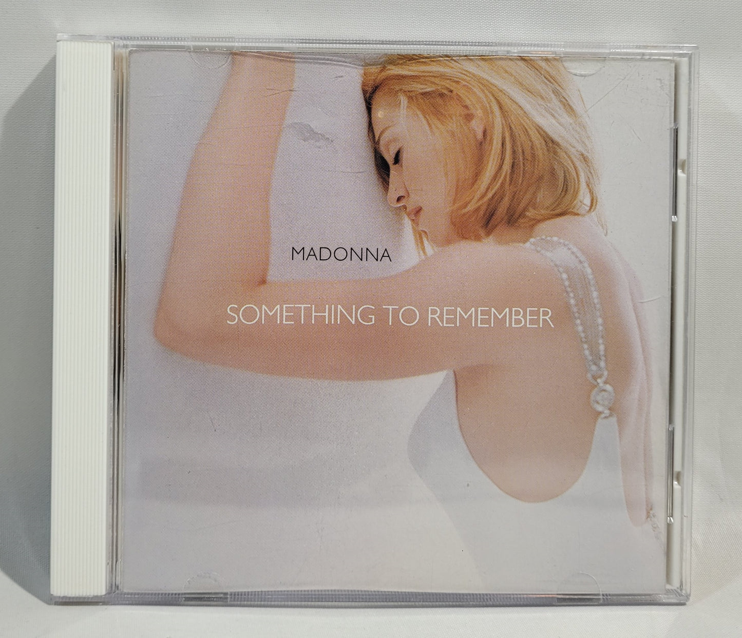 Madonna - Something to Remember [1995 Compilation SRC Pressing] [Used CD]