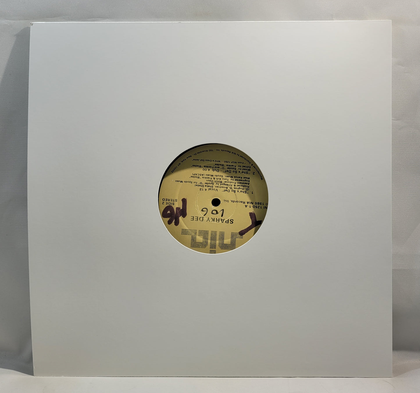Sparky Dee Feat. Red Alert - She's so Def / He's My DJ [Vinyl Record 12" Single]